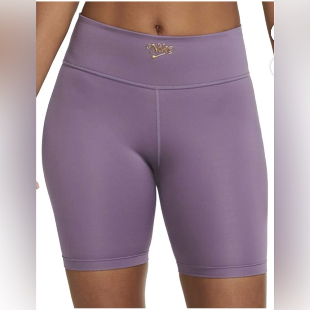 Nike- Dri-fit biker shorts
